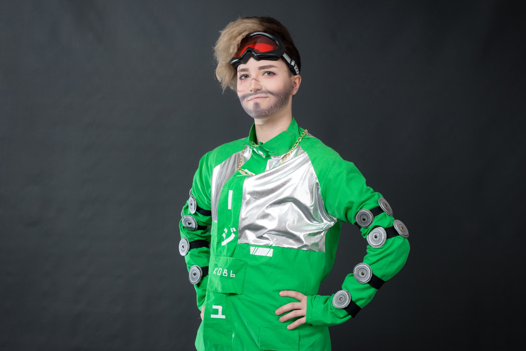 desu-la-aamu-102