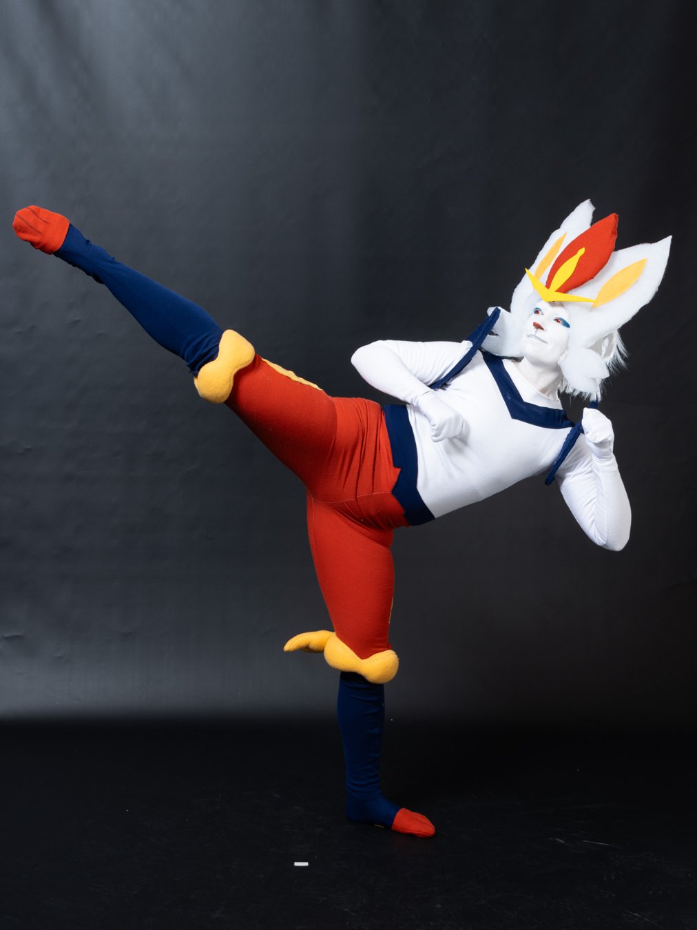 desu2024HL_la_019