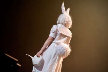 Desucon 2024 » Kuvia ohjelmanumeroista » Cosplaykilpailut