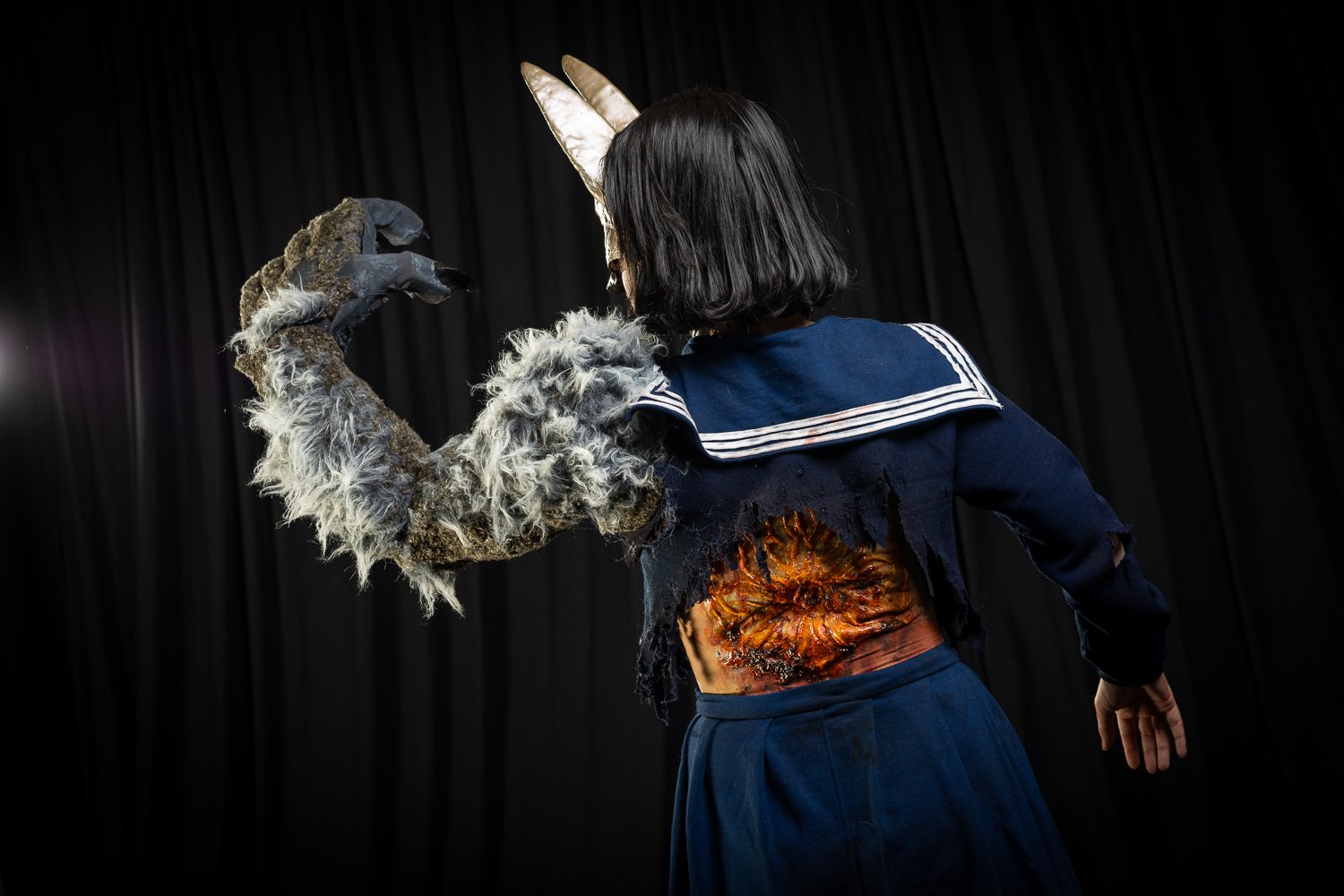 13_desucon2026_hallcosplay_emmijokilahti_03