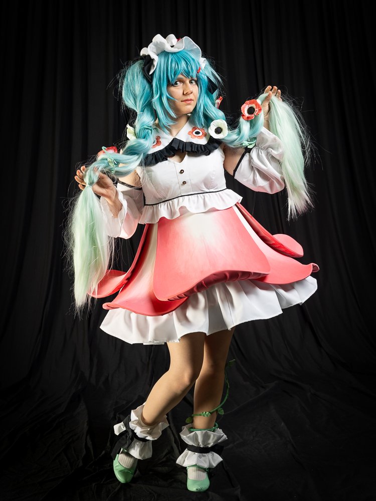 14_desucon2026_hallcosplay_emmijokilahti_03