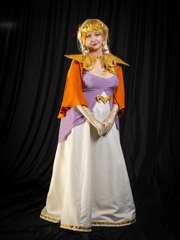 21_desucon2026_hallcosplay_emmijokilahti_02