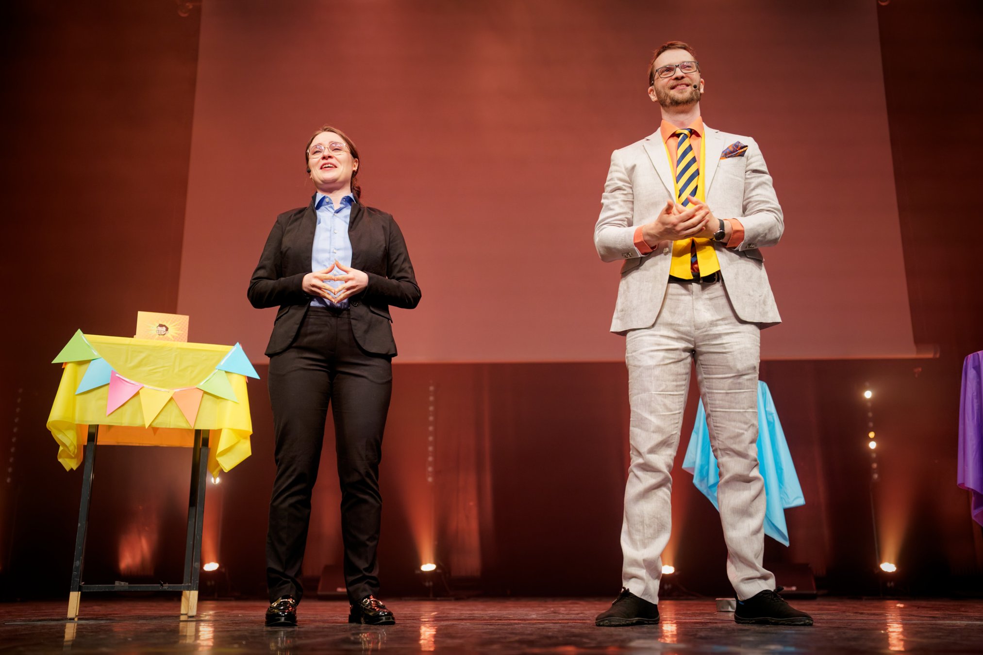 26061216363516