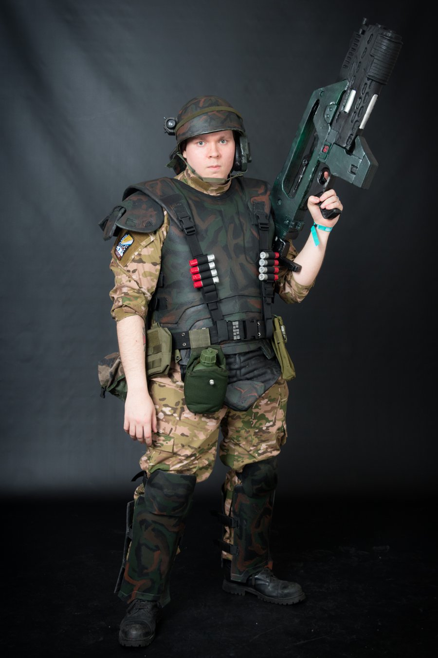 desu-frost19-normi-HL-002