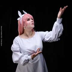 Desucon Frostbite 2024 » Kisaajakuvat » Hall cosplay