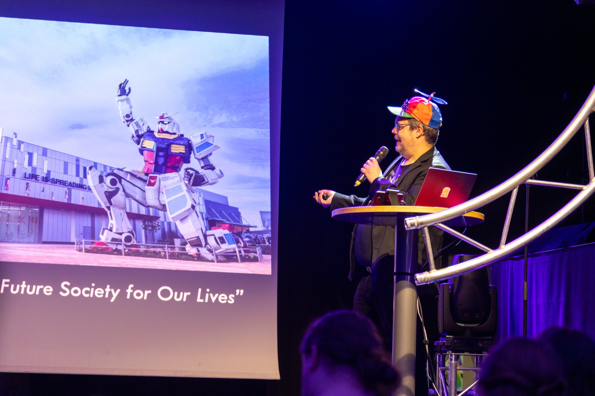 desutalks_2025_emmijokilahti_42