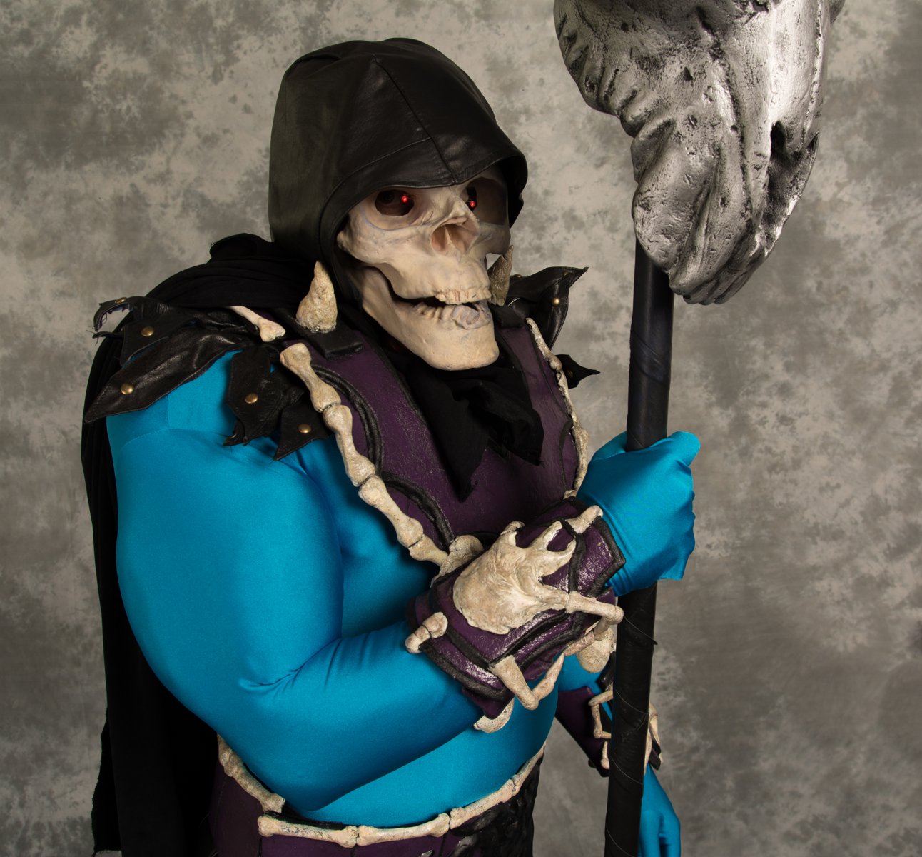 Finncon_2016_-_Kisaaja_02_-_Lassi_Aalto2C_Skeletor2C_Masters_of_the_Universe_3-4