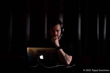 DesucOnline 2021 » Iltabileet - Teppo '' Suominen