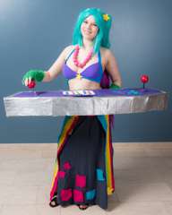 popcult_HL_su-047