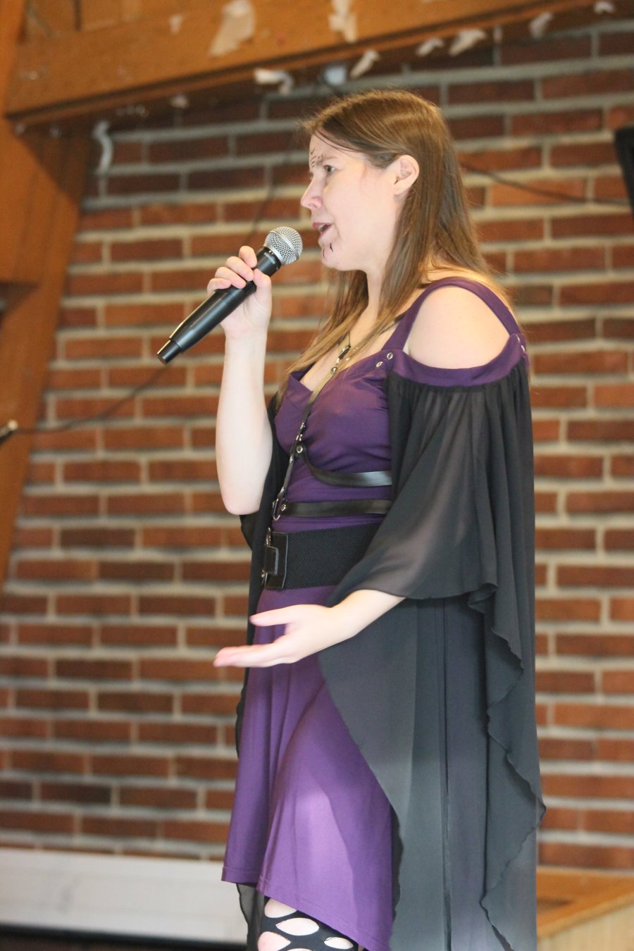 e4