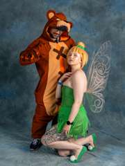 250726_Ropecon26_kuvausseinä_klo15-18_JackyLaw_203