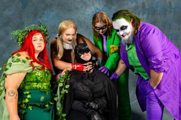 250726_Ropecon26_kuvausseinä_klo15-18_JackyLaw_369