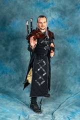 250726_Ropecon26_kuvausseinä_klo15-18_JackyLaw_392