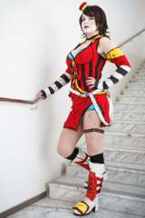 moon-moxxi-i-002
