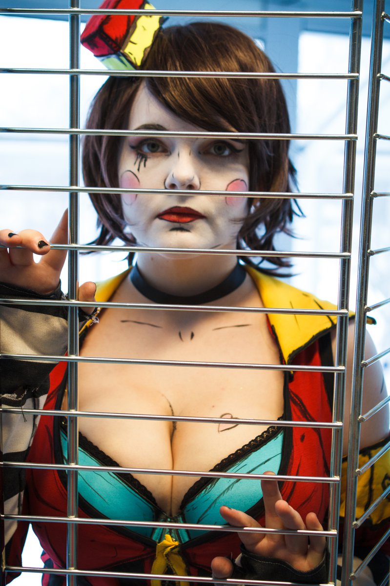 moon-moxxi-i-021
