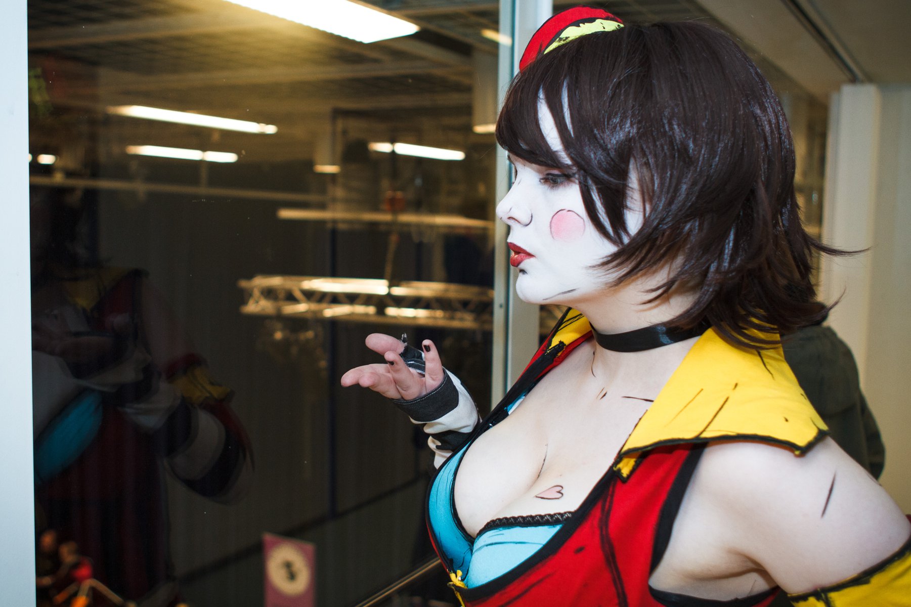 moon-moxxi-i-027