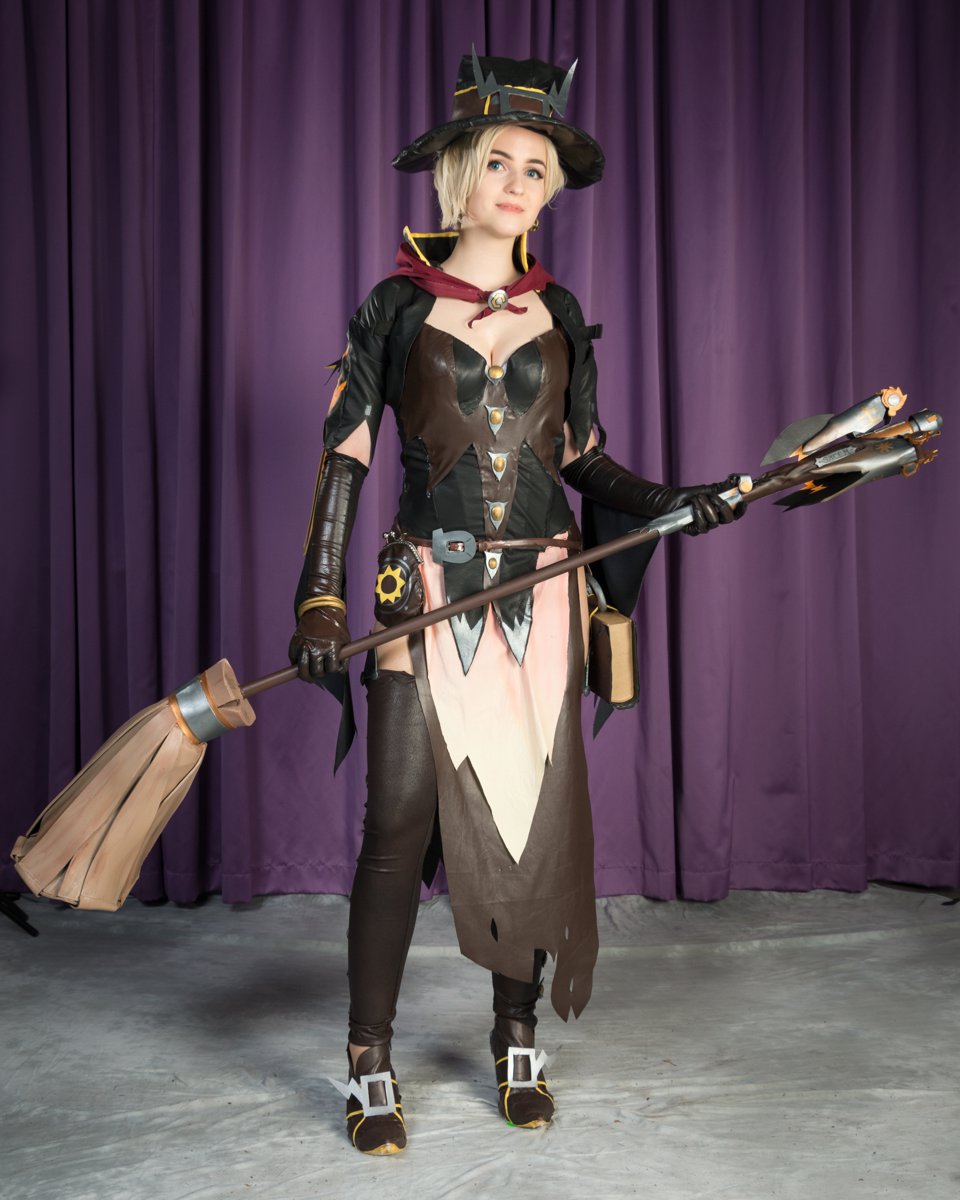 traconXII_hall_cosplay_64-001