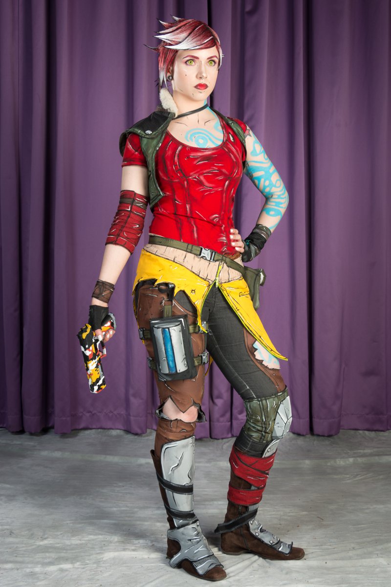 traconXII_hall_cosplay_65-002