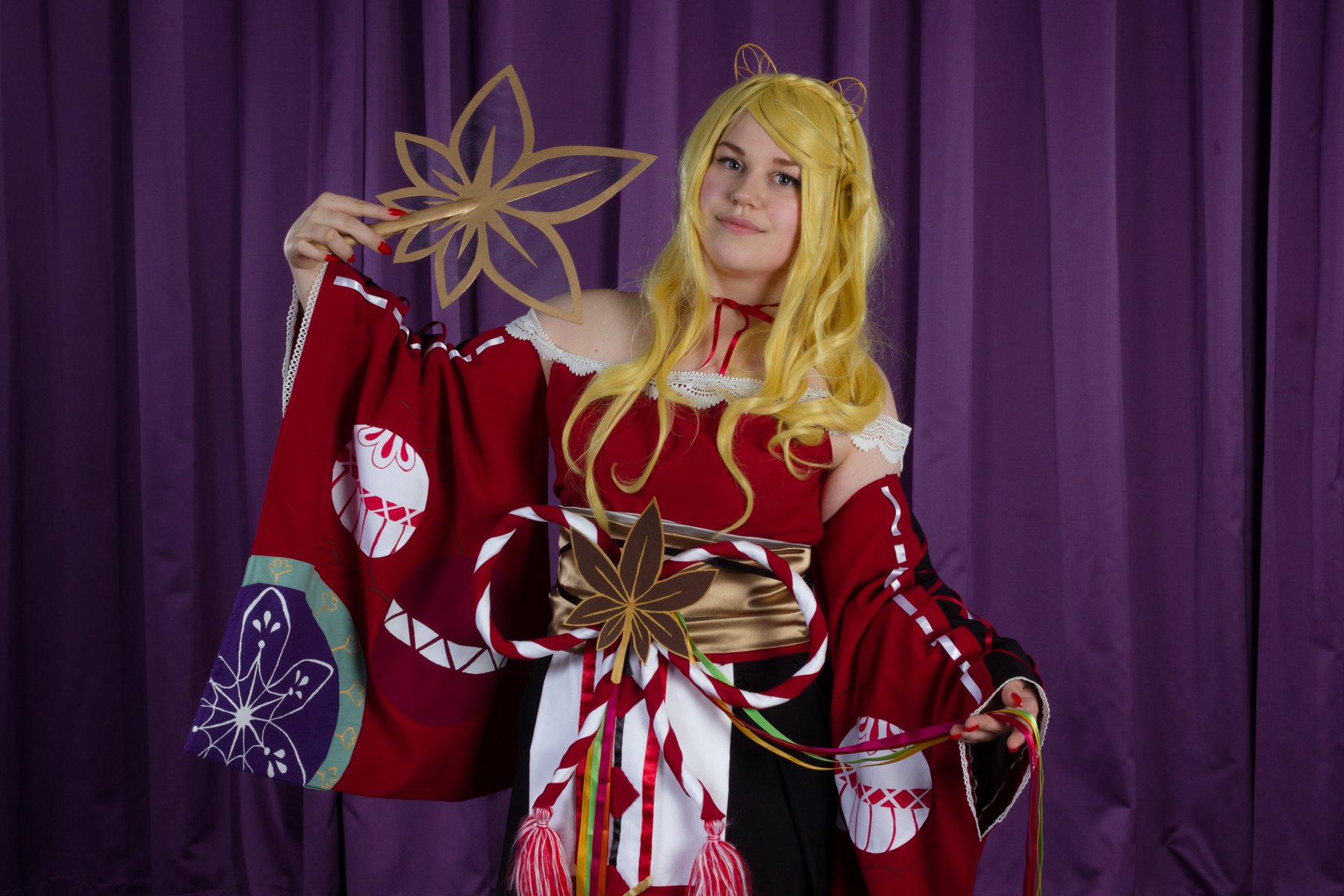 hall-cosplay-66-001