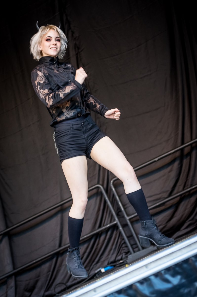 180908110312