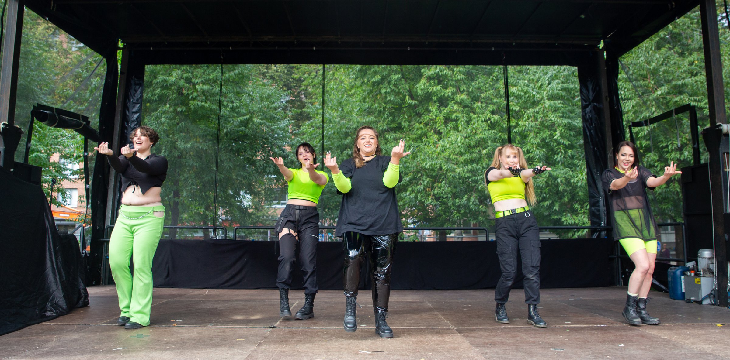 20220904_Tracon_dance_medley_015