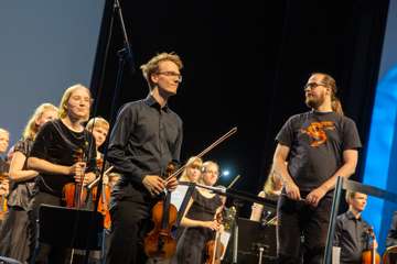 Tracon (2022) » Kuvia ohjelmanumeroista » Unreality & Ylioppilaskunnan Soittajat: Symphonic Stories » Symphonic Stories -konsertti
