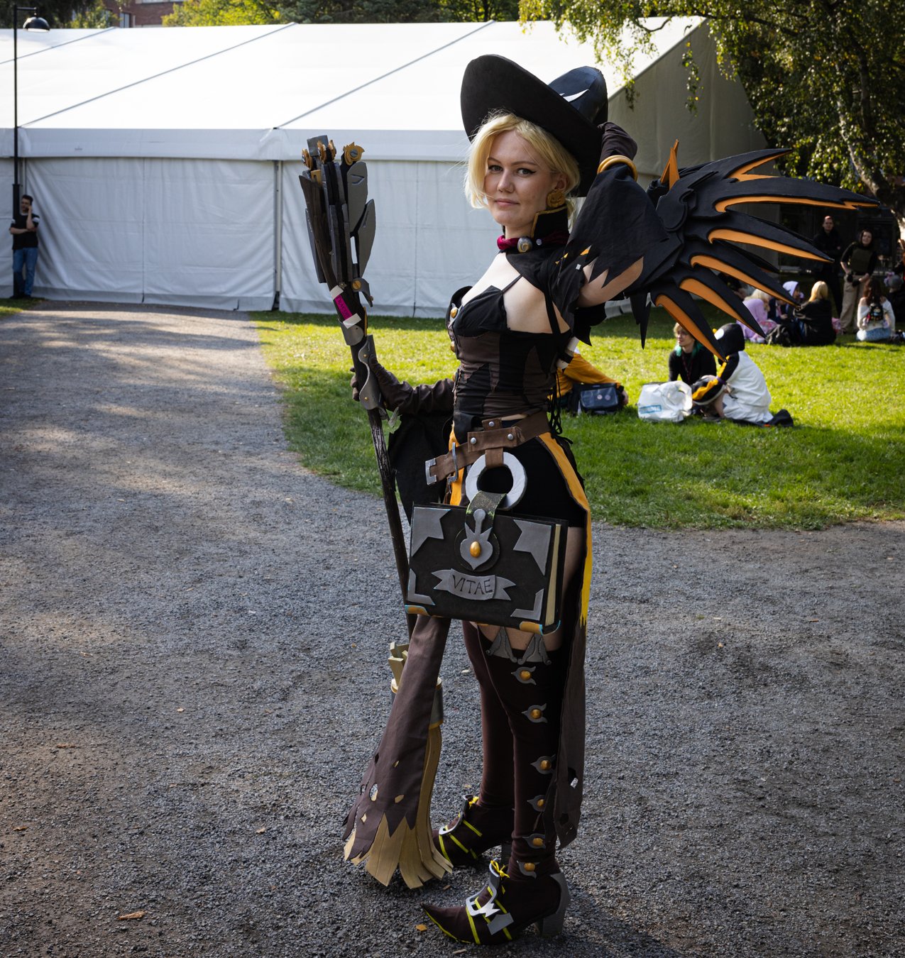 tracon-196