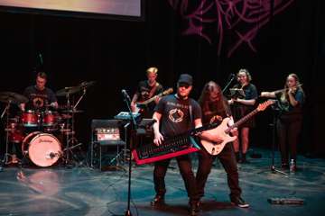 Tracon24--10