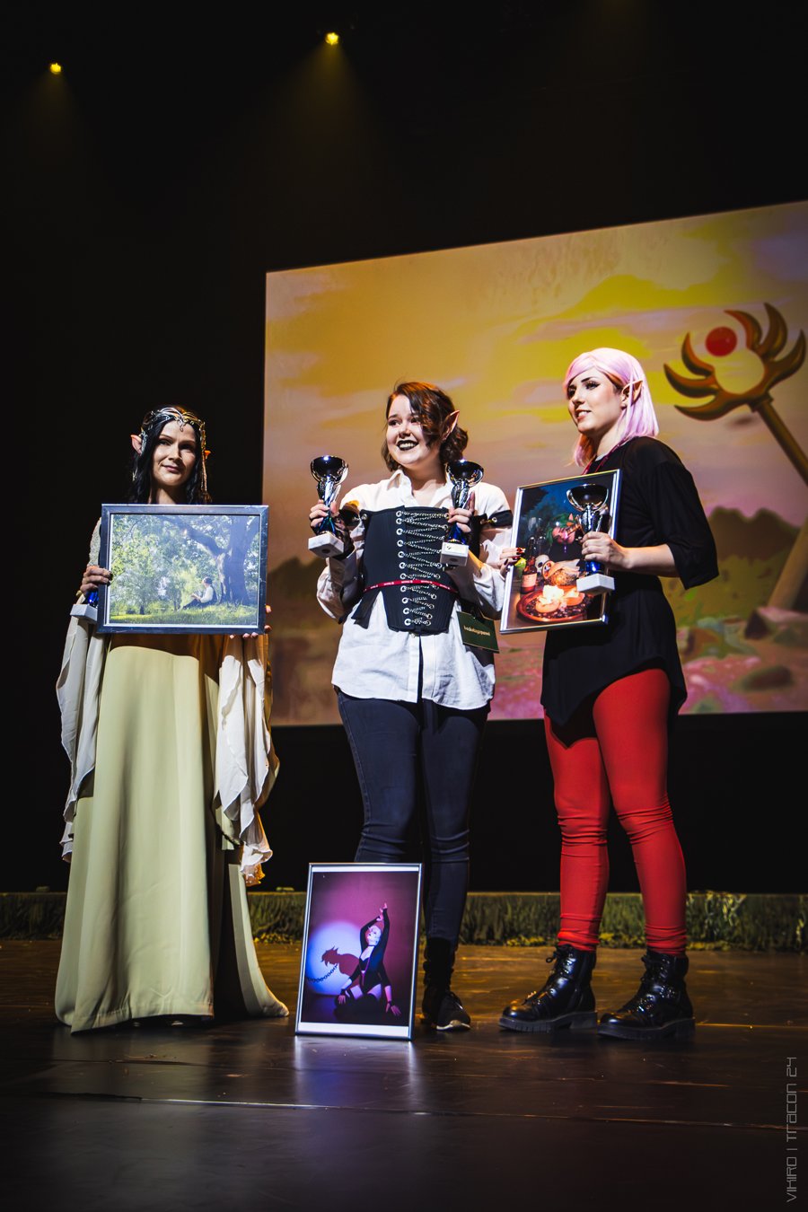 Tracon24CosplaySU-103