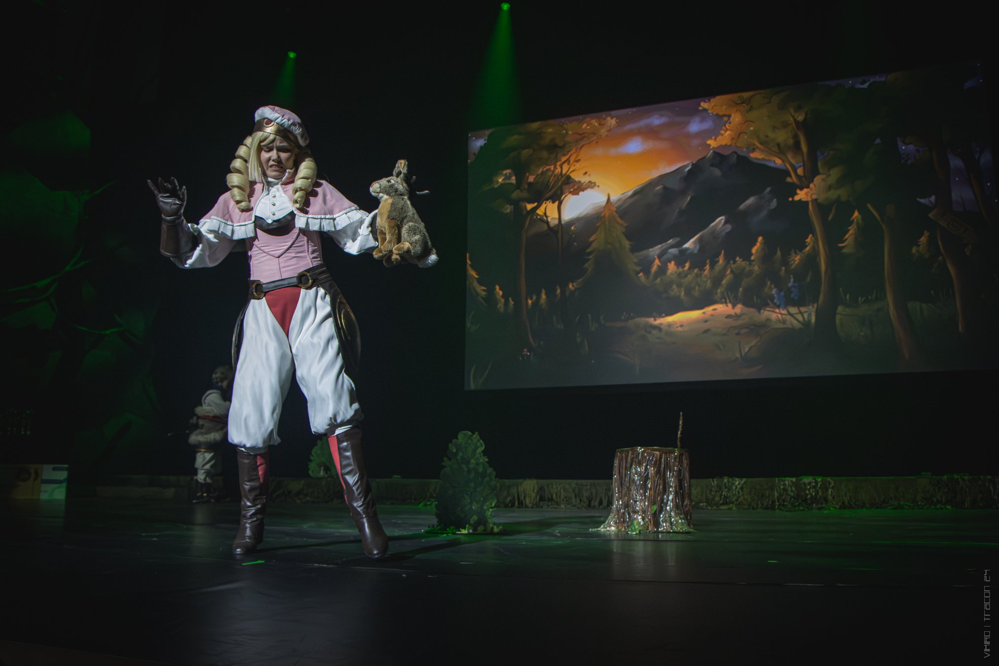 Tracon24CosplaySU-14