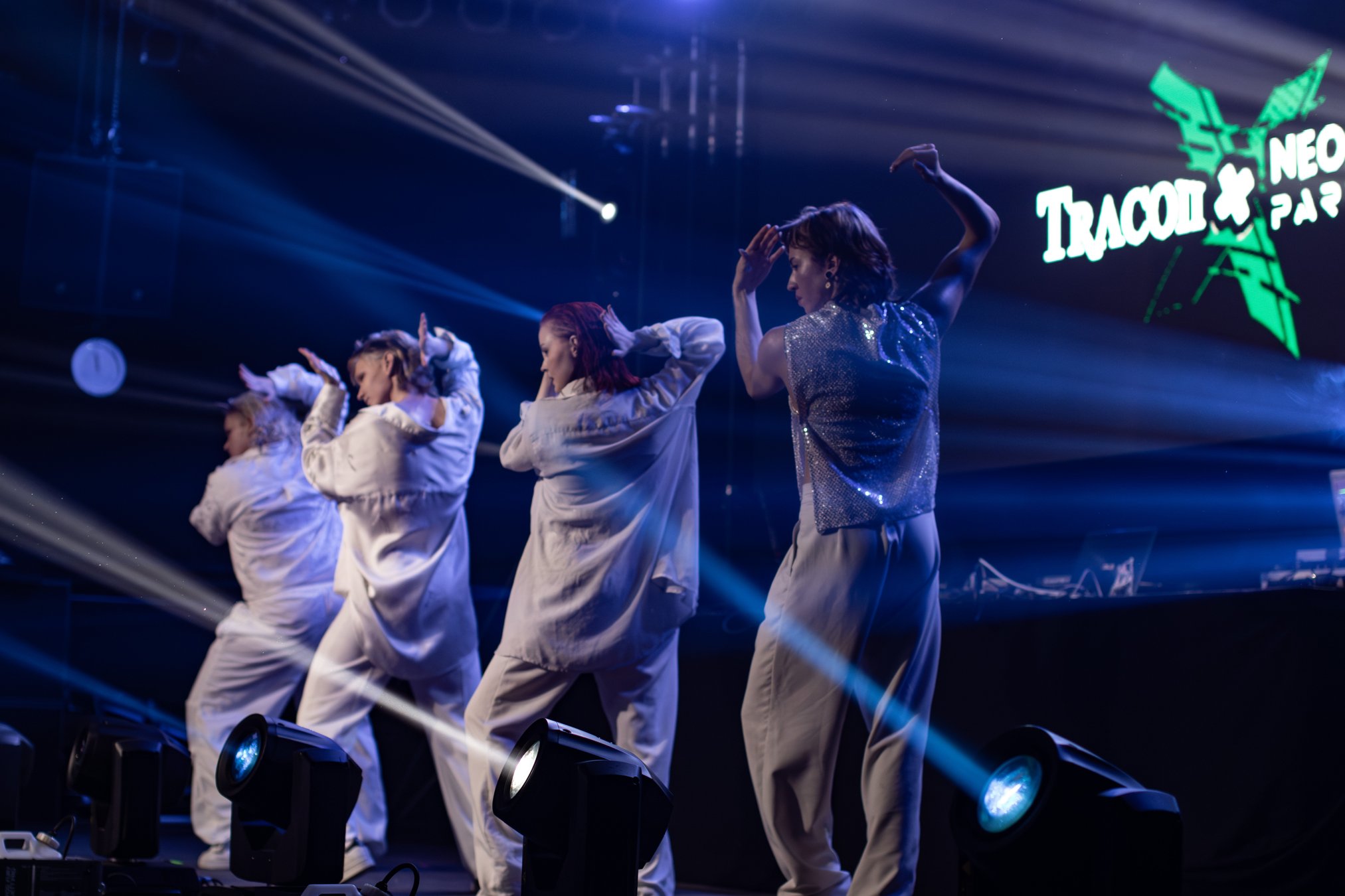 Tracon24--18