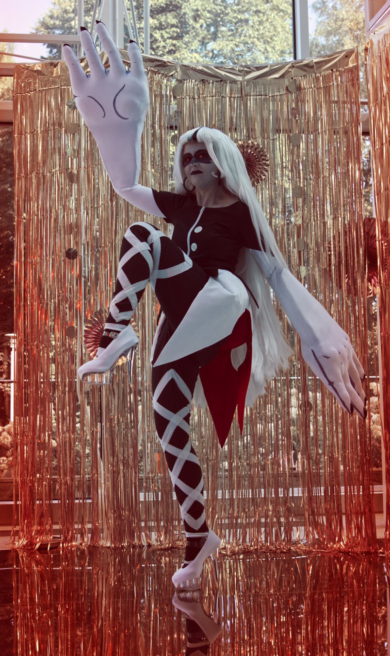 carmilla4
