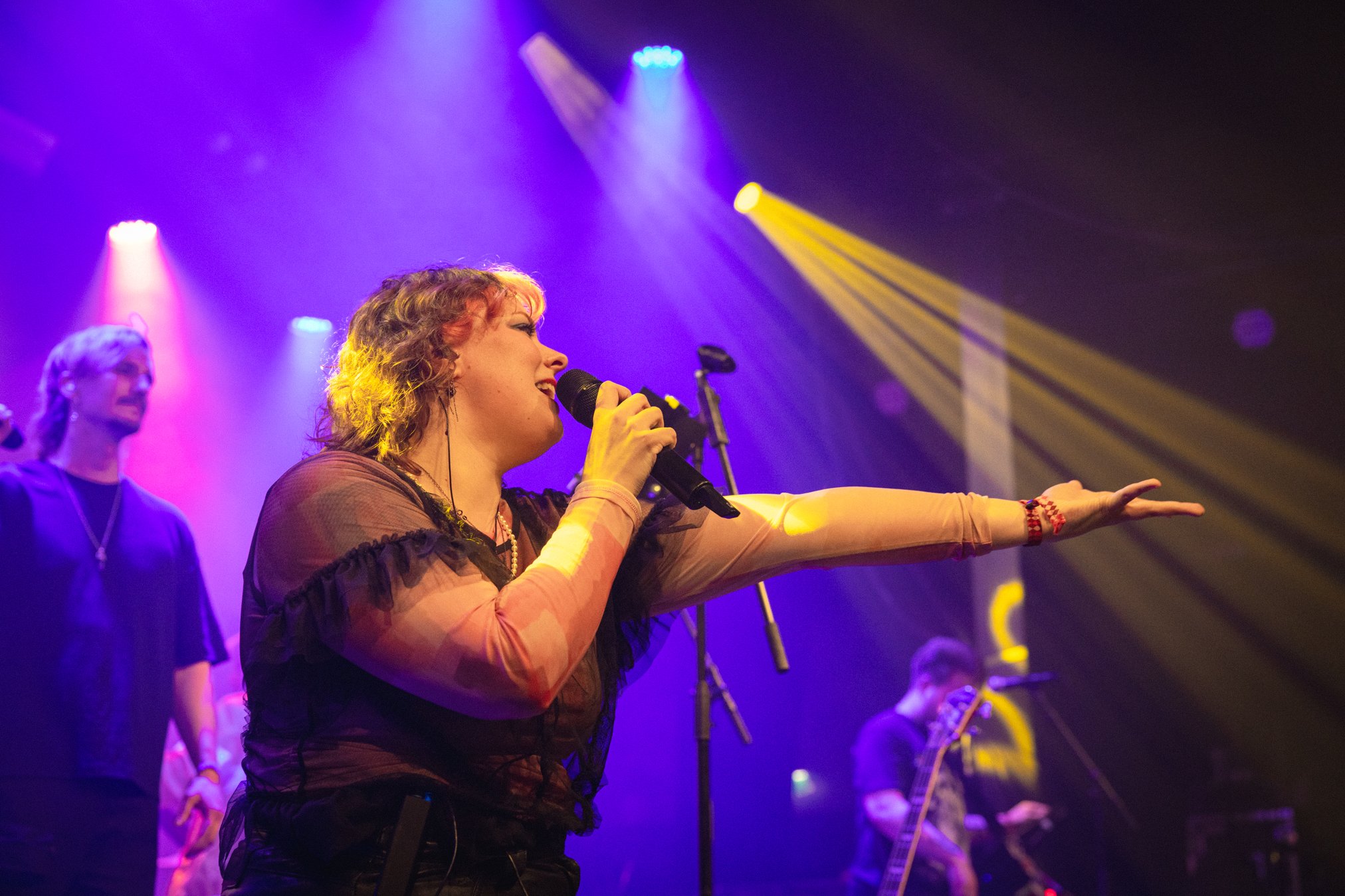 4O9A2255