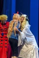 Tracon Sunnuntai AMV Saako introa äänestää & AMV Show - Wezaap-21