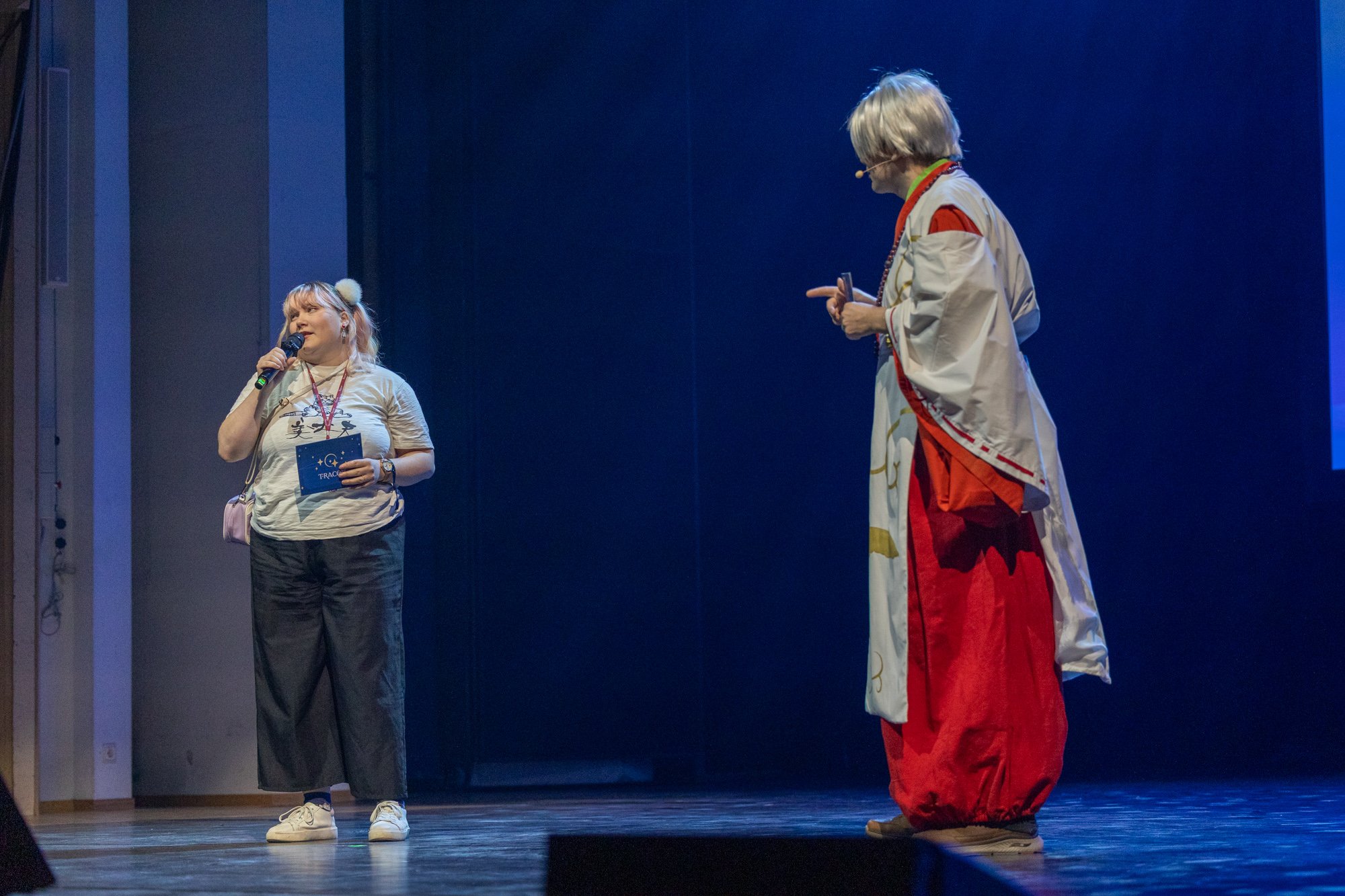 Tracon Sunnuntai AMV Saako introa äänestää & AMV Show - Wezaap-6