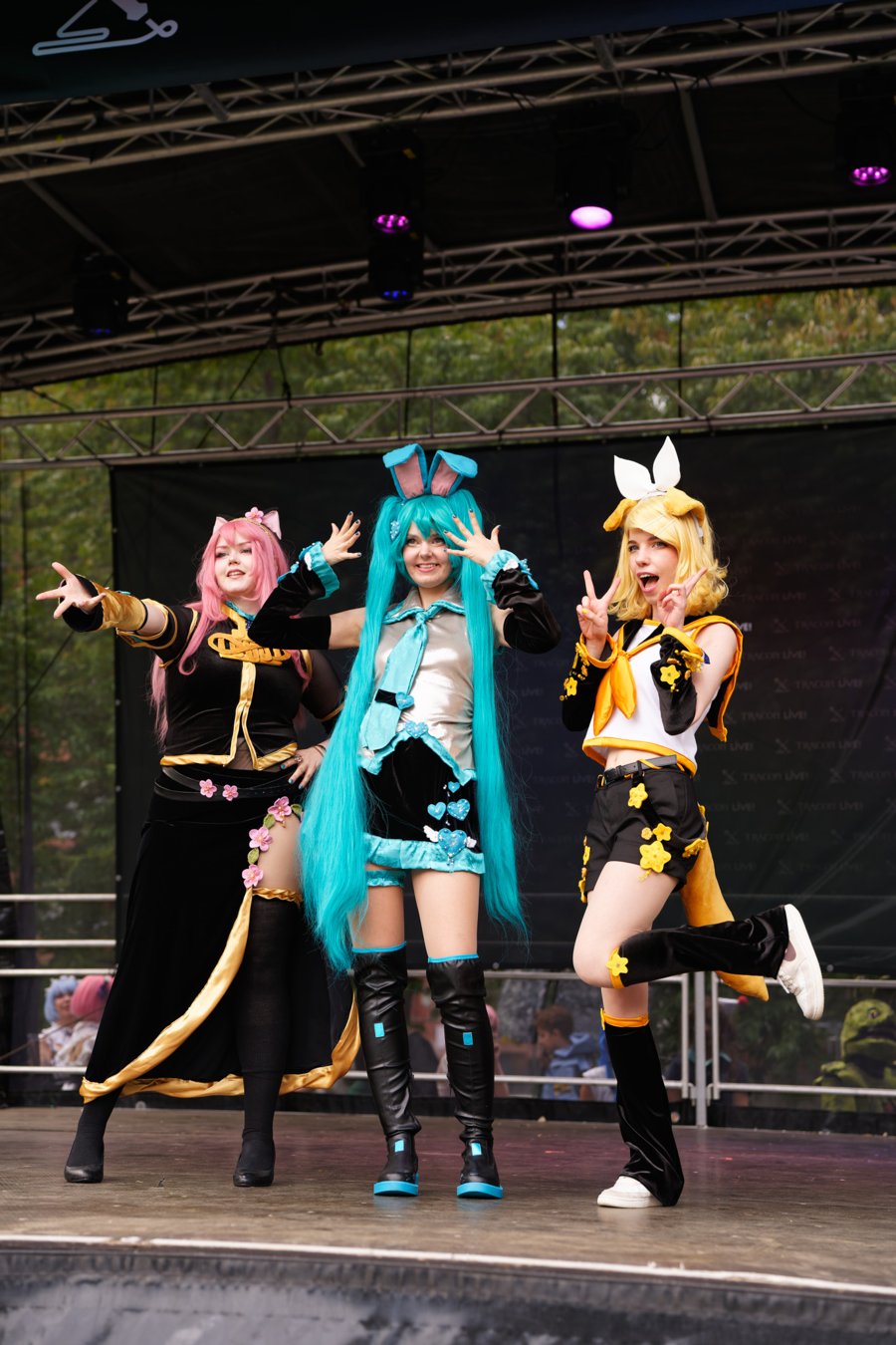 TRA05694-Cosplay_Catwalk_Tracon2026_emilmeemu_no_24
