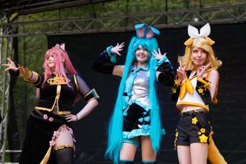 TRA05695-Cosplay_Catwalk_Tracon2026_emilmeemu_no_25