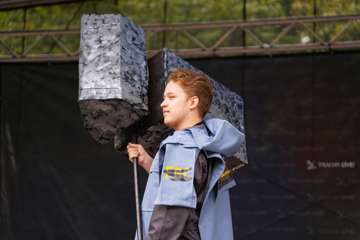 TRA05936-Cosplay_Catwalk_Tracon2026_emilmeemu_no_147