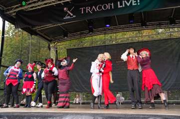 TRA06024-Cosplay_Catwalk_Tracon2026_emilmeemu_no_190