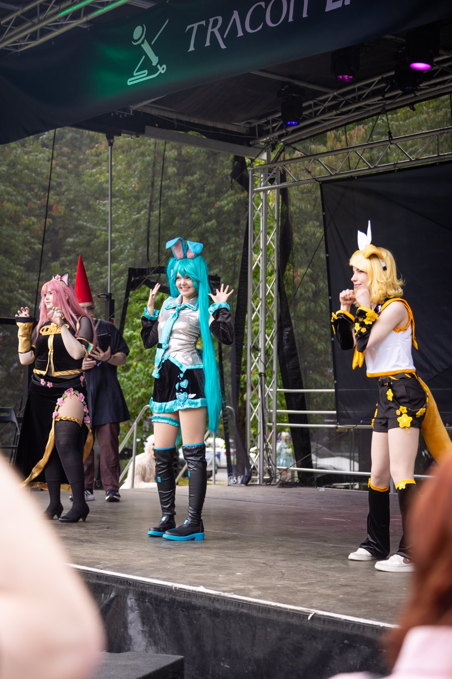 tracon2026_cosplaycatwalk_emmijokilahti_03