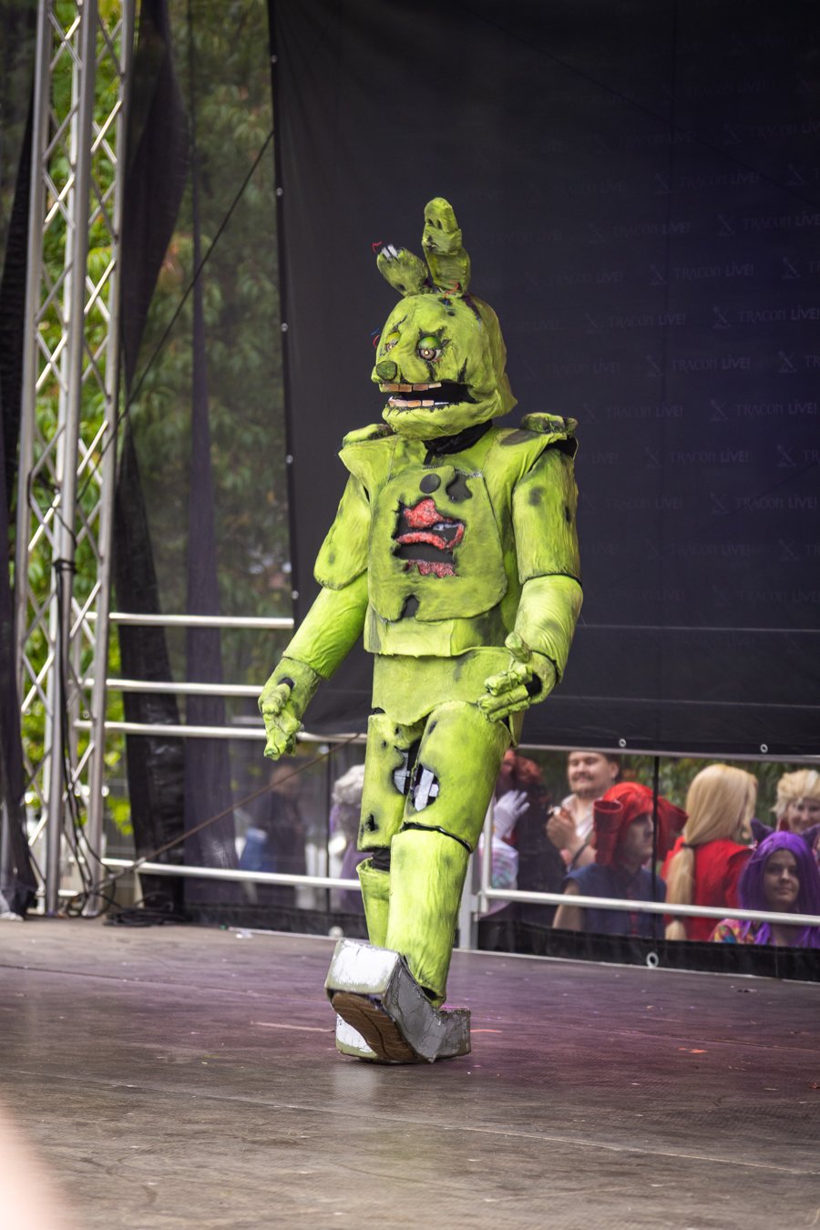tracon2026_cosplaycatwalk_emmijokilahti_34