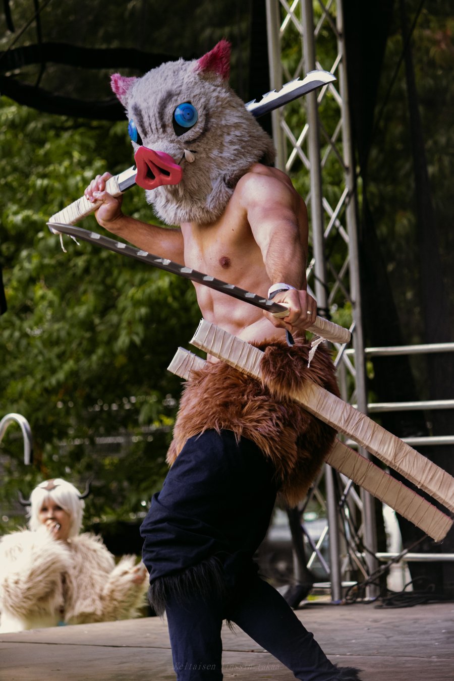 5.9_cosplay_catwalk-02