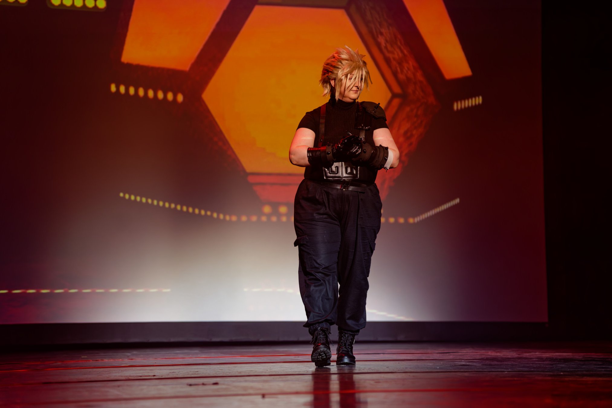 TRA01093-Sunnuntai_Cosplay_Tracon2026_emilmeemu_no_248