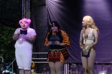 4.9_hall_cosplay-12