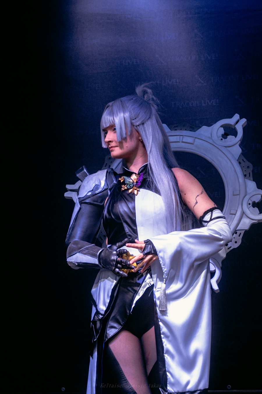 4.9_hall_cosplay-21