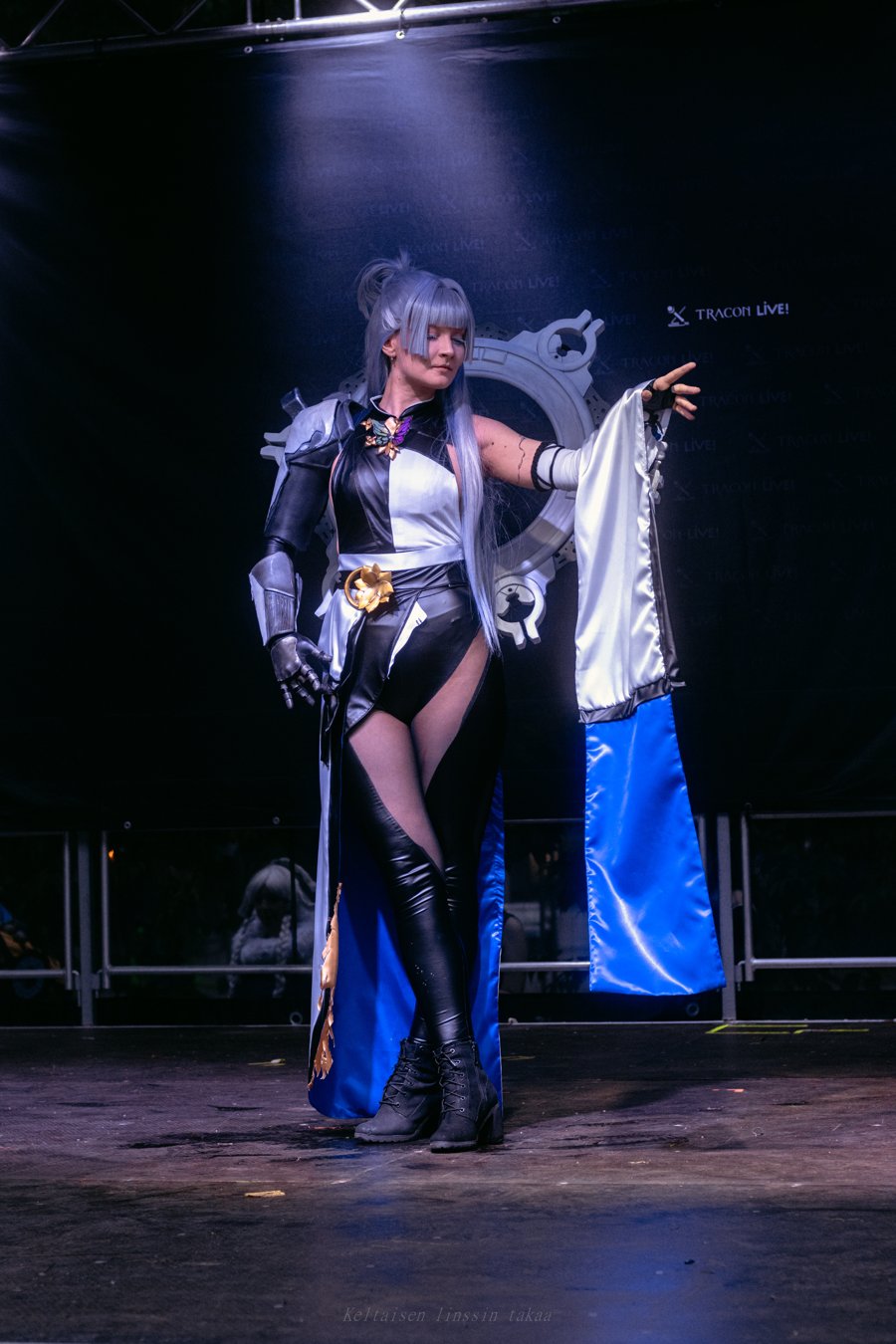 4.9_hall_cosplay-22