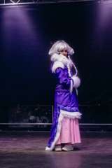 4.9_hall_cosplay-42