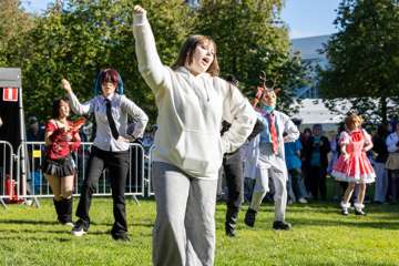 Tracon Perjantai Girly K-pop and J-pop RPD-13