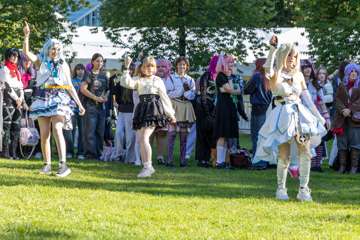 Tracon Perjantai Girly K-pop and J-pop RPD-18