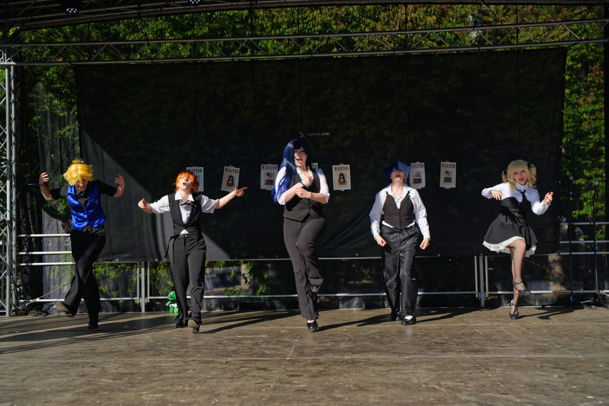 TRA04473-Nightfall-Gala-ENCHANTIC-BEATS_2026_Tracon2026_emilmeemu_no_187